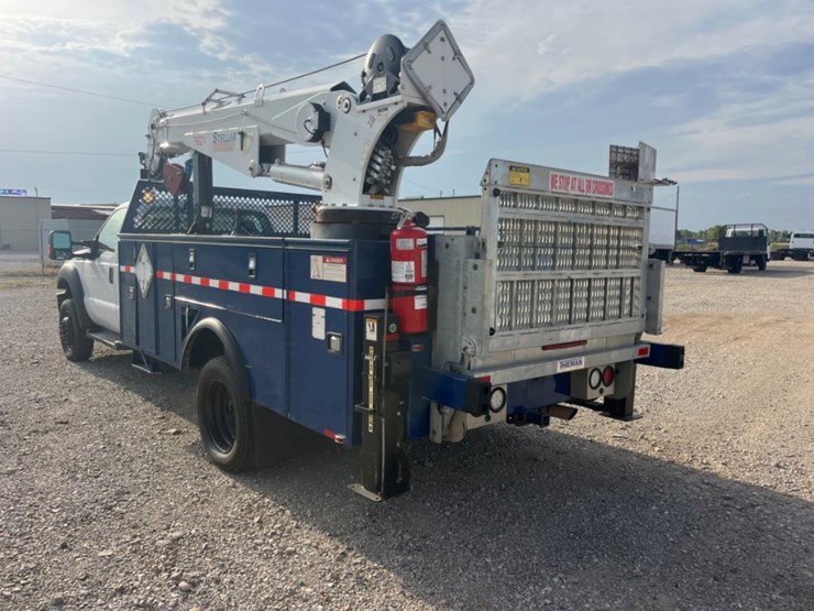 2016-ford-f550-image-7