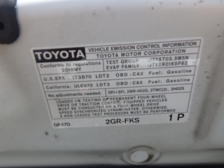 2018-toyota-tacoma-image-18