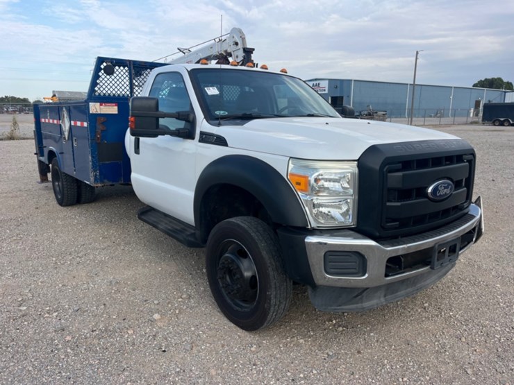 2014-ford-f550-image-3