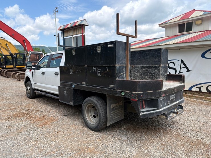 2017-ford-f350-image-3