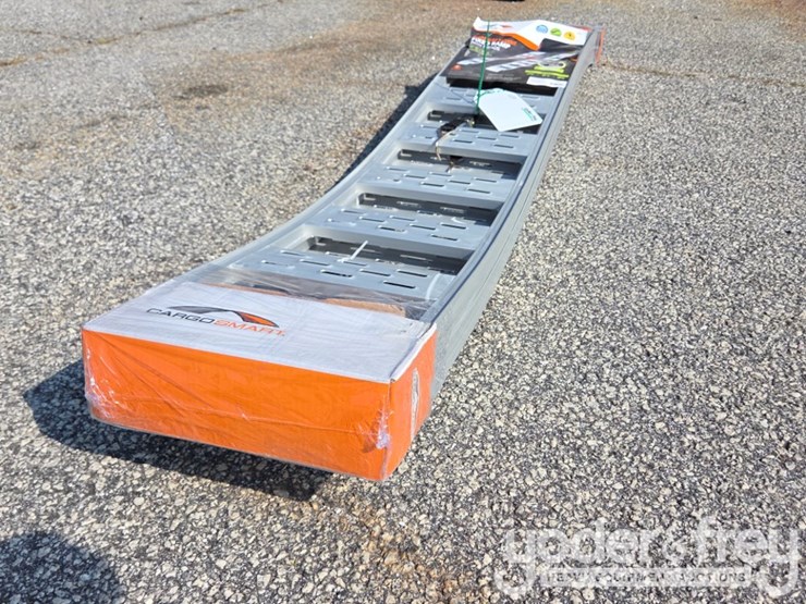 unused-12"-x-19"-cargo-ramp-set-image-2
