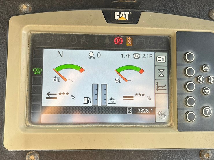 2015-caterpillar-d5k-image-40