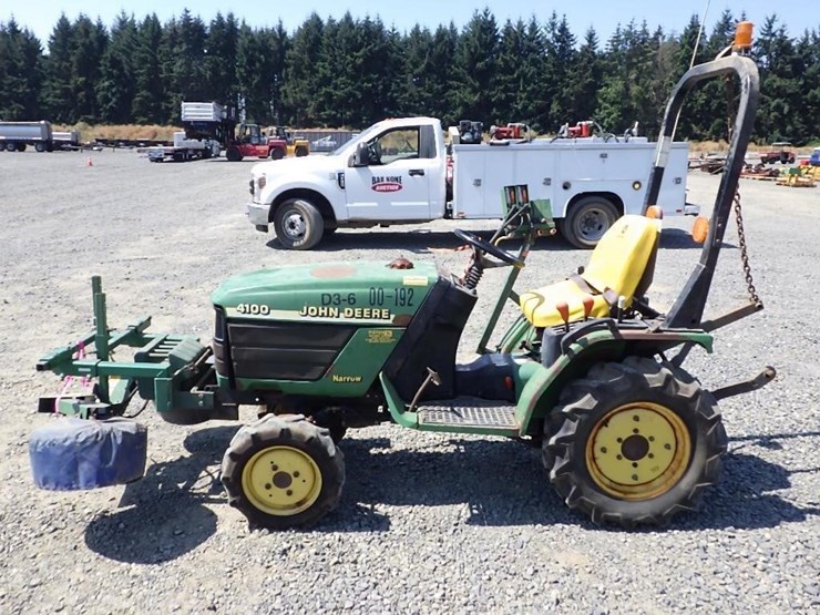 john-deere-4100-image-2