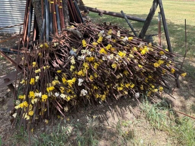large-amount-of-electric-fencing-image-1