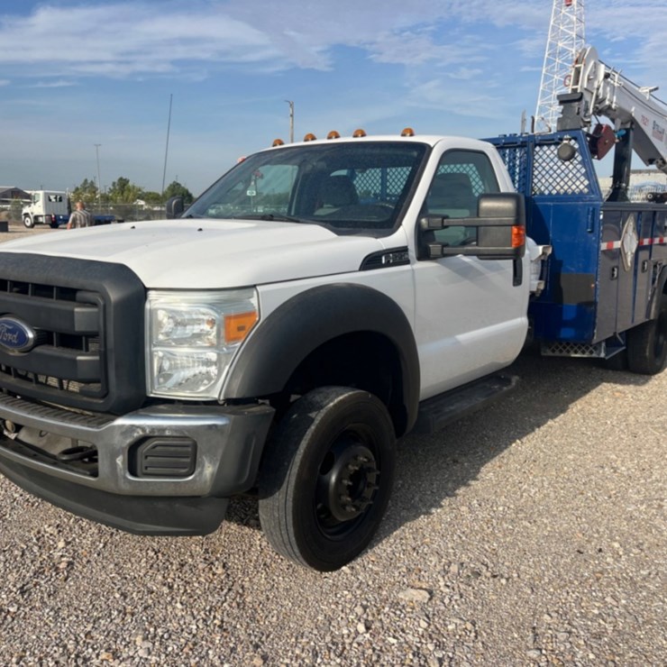 2016 FORD F550