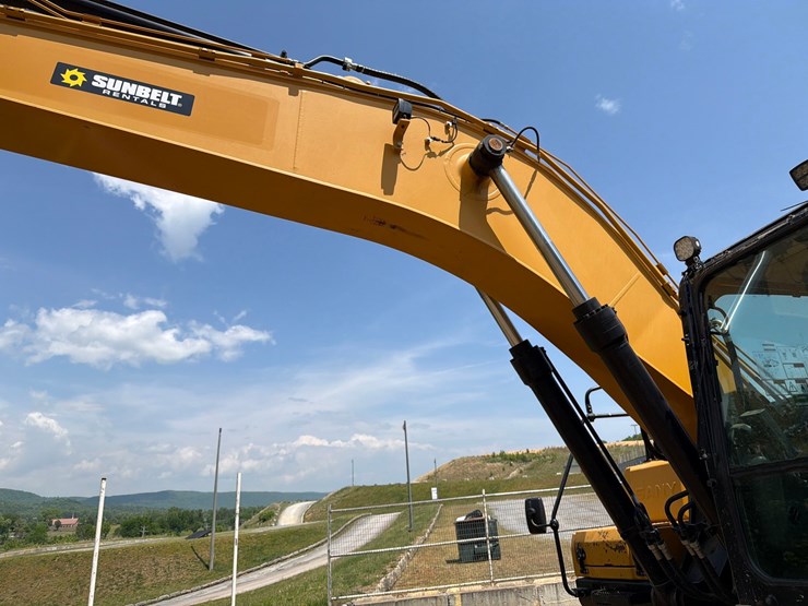 2020-sany-sy265c-image-23