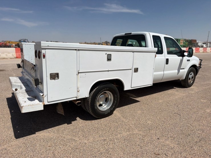 2001-ford-f350-image-5