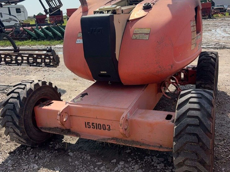 2000-jlg-600a-image-3