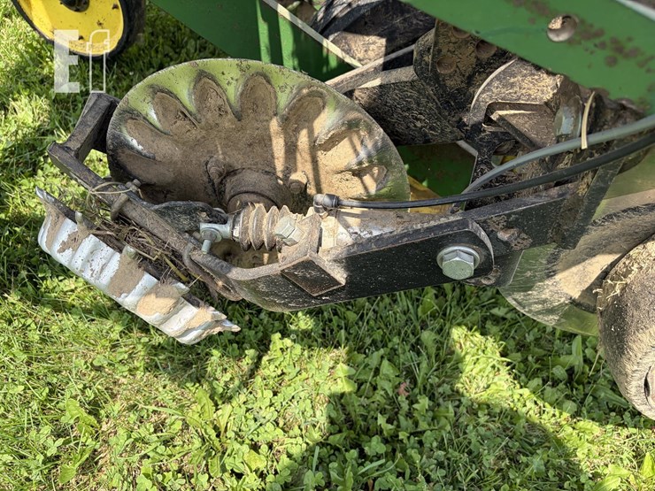 john-deere-7200-image-17
