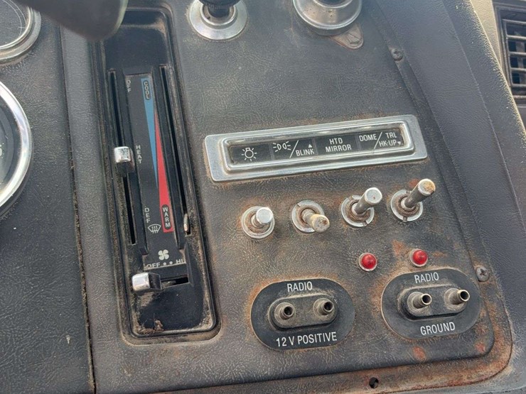 1989-cummins-855-image-20