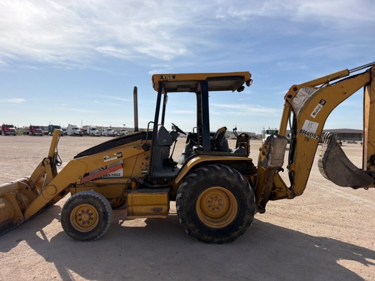2005-caterpillar-416d-image-9