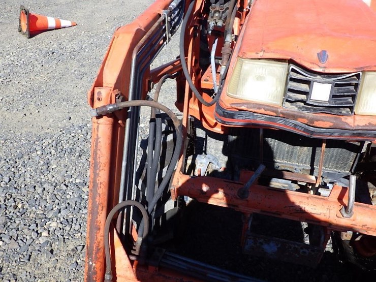 kubota-b2150hsd-image-11