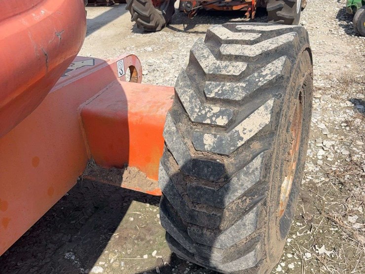 2000-jlg-600a-image-21