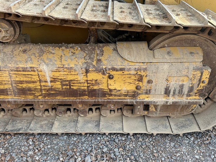 2015-caterpillar-d5k-image-46