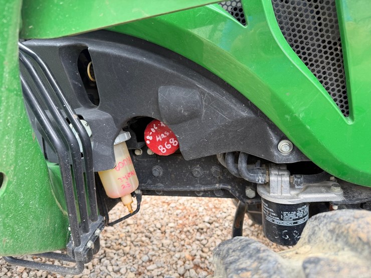 john-deere-3032e-image-39