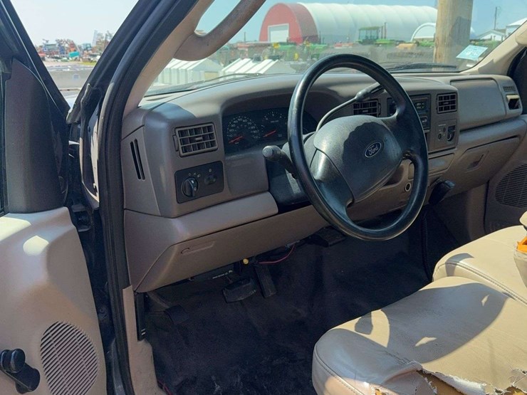 2004-ford-f250-image-10