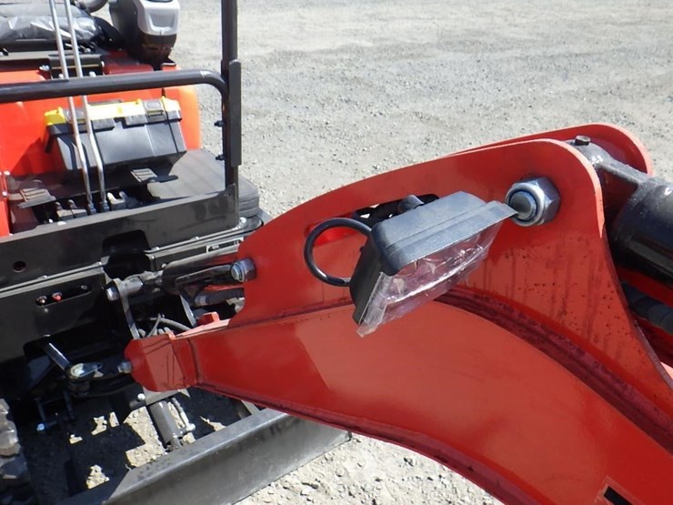 2026-tpm-tpm-18hh-hydraulic-excavator-image-12