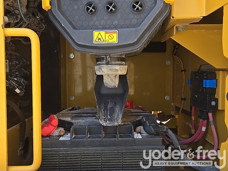 caterpillar-336-image-30