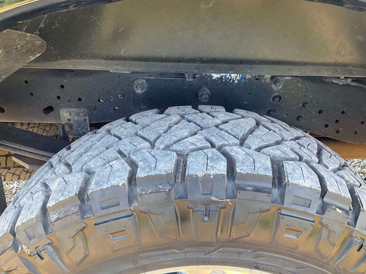 2016-ford-f250-lariat-image-29