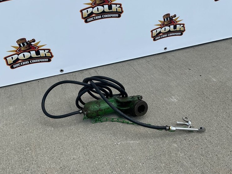 #5563-•-john-deere-pto-air-pump-image-1