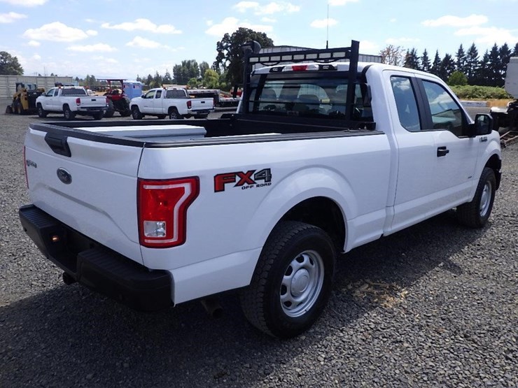 2017-ford-f150-image-5