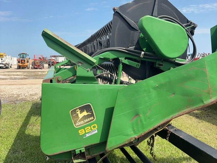 john-deere-920-image-9