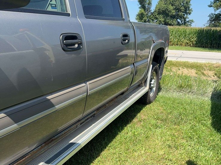 2007-chevrolet-2500hd-image-10