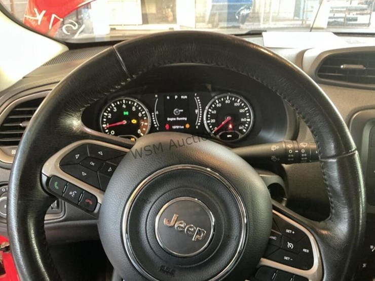 2016-jeep-renegade-image-16