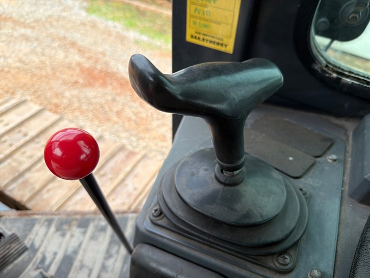 deere-650k-lgp-image-45