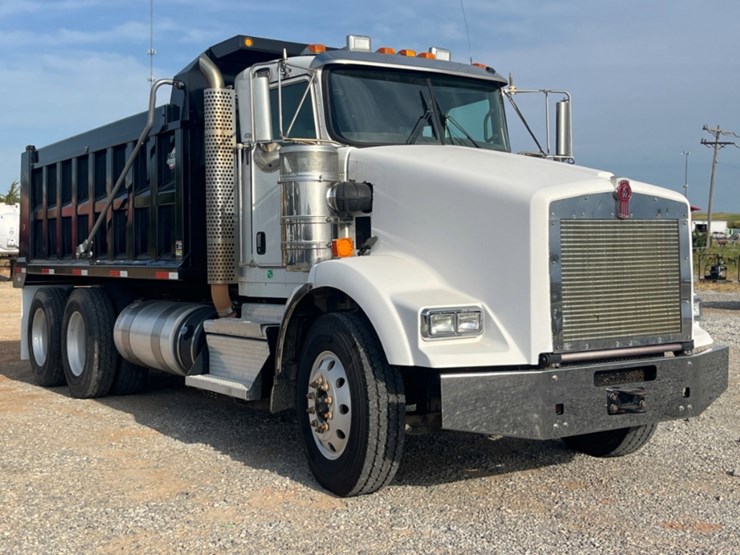 2020-kenworth-t800-image-3