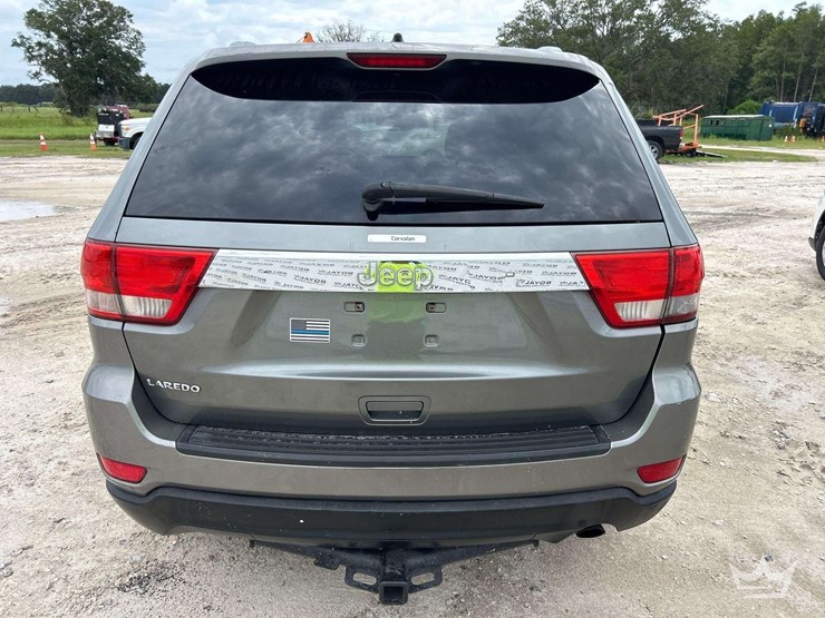 2012-jeep-grand-cherokee-image-23