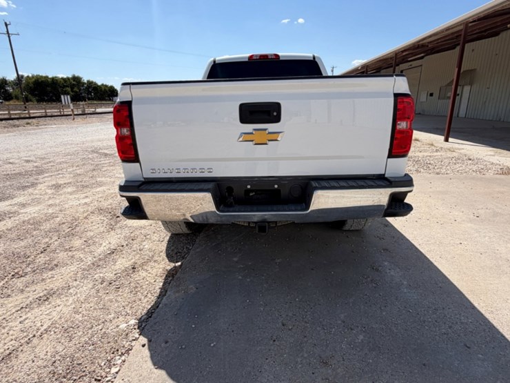 2017-chevrolet-silverado-1500-image-6