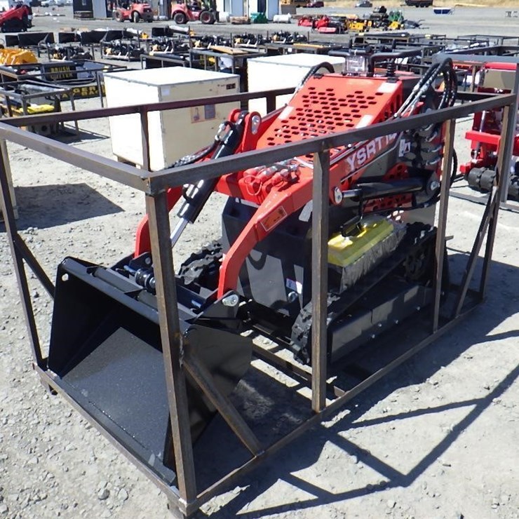 2026 AGT YSRT14 Skid Steer Tracked Loader