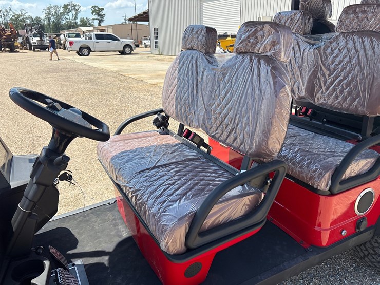 #82-•-2026-6-seat-off-road-golfcart-image-6