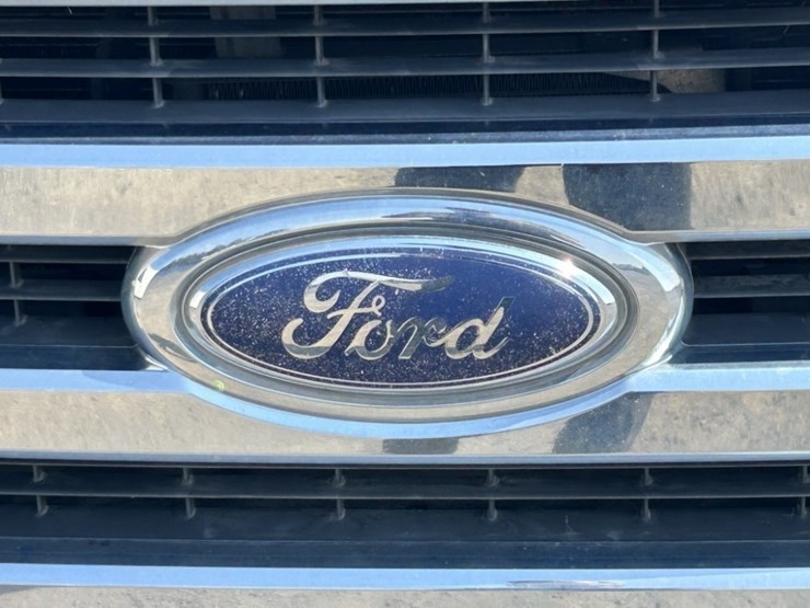 2012-ford-e450-sd-image-9