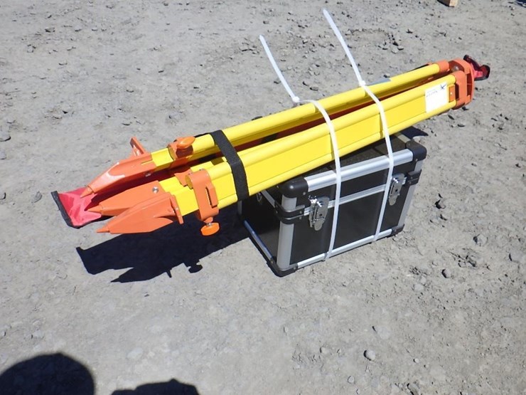 future-laser-level-image-4