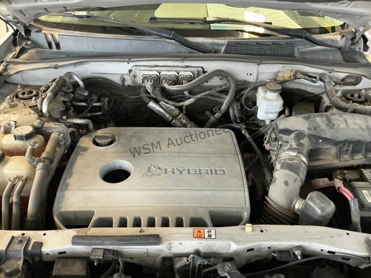 2009-ford-escape-hybrid-image-10
