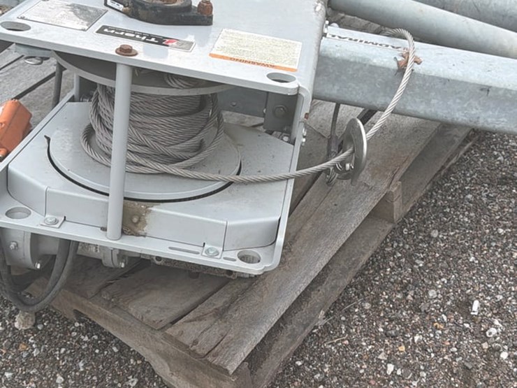 2021-thern-5pt30j-davit-crane-with-electric-winch,-3,000-lb-image-7
