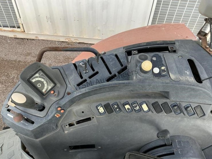 case-mxu110-ag-tractor-image-19