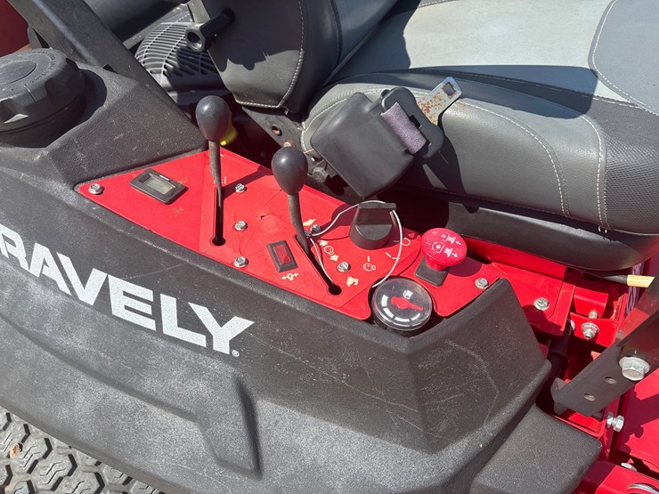 gravely-proturn-260-image-4