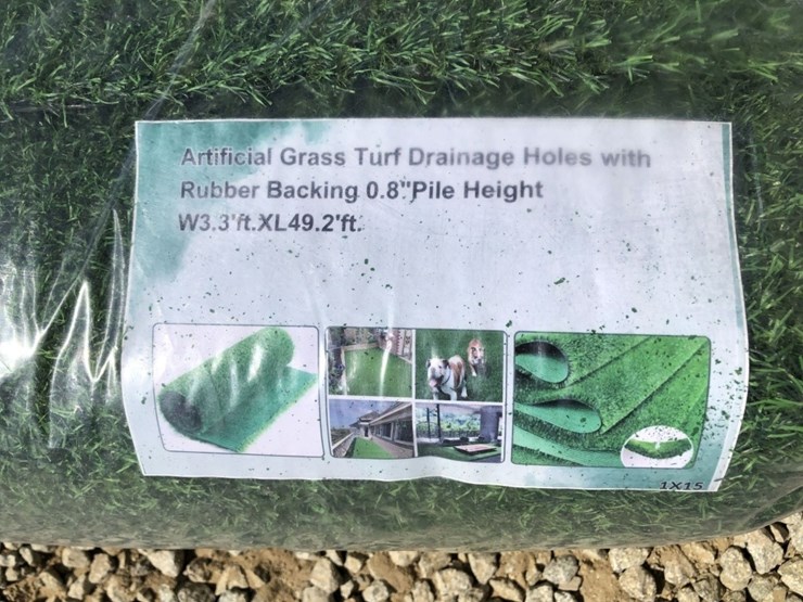 3.3ft-x-49.2ft-roll-of-unused-artificial-turf,-image-2