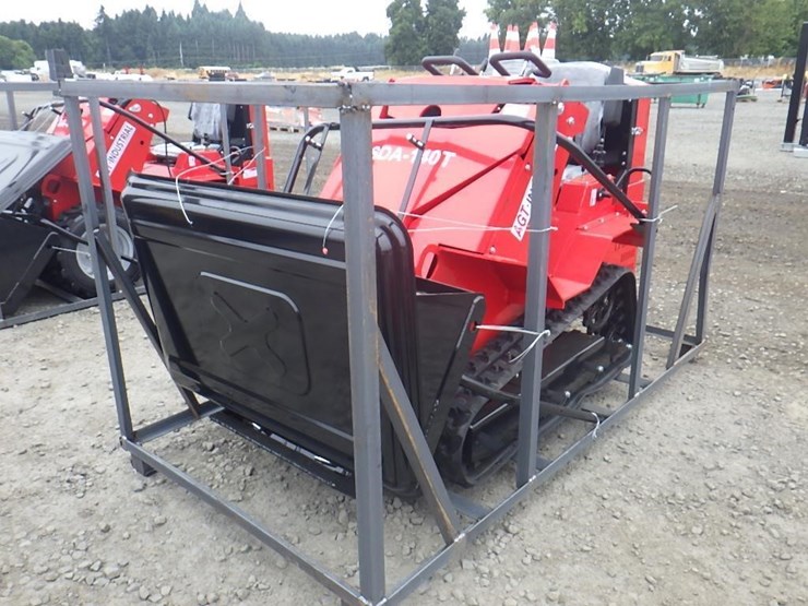 2026-agt-sda-140t-skid-steer-tracked-loader-image-1