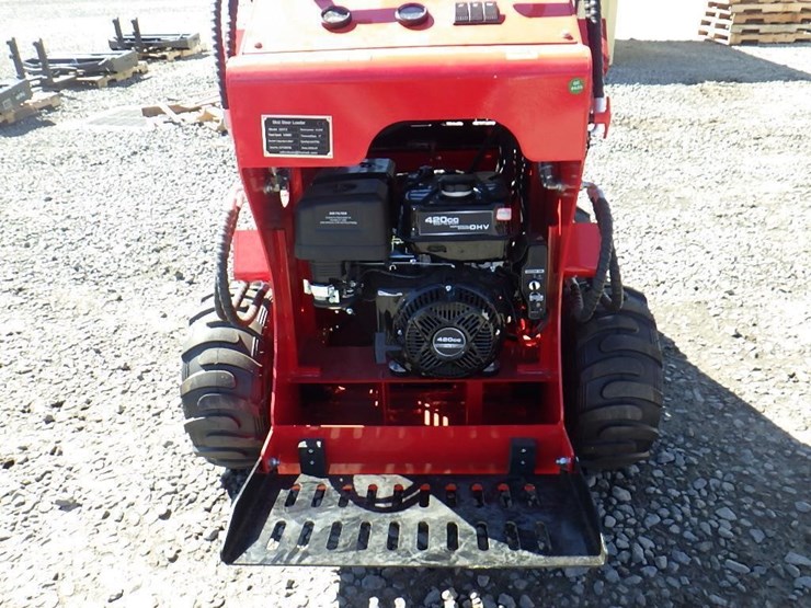 2026-future-323tz-skid-steer-loader-image-10