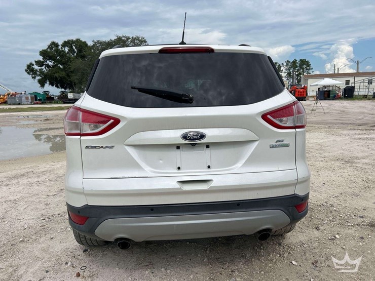 2014-ford-escape-image-24
