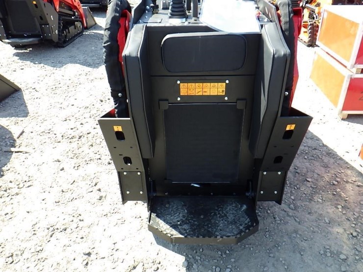 2026-sdlool-1050k-skid-steer-tracked-loader-image-11