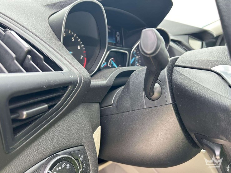 2014-ford-escape-image-14