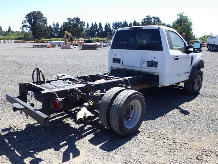 2019-ford-f550-image-5