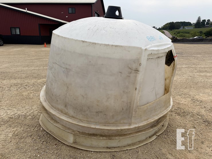 calf-hutches-image-4