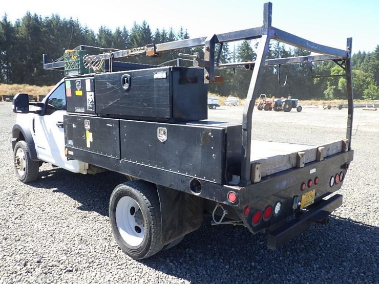 2019-ford-f550-image-3