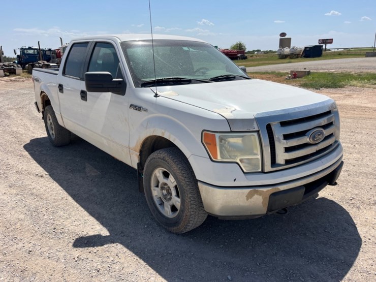 2010-ford-f150-xlt-image-3